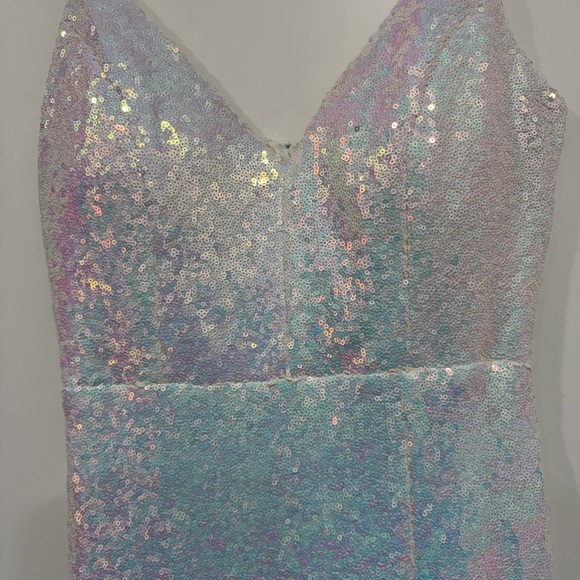 Emerald Sundae Iridescent Sequin Dress - Picture 3 of 5